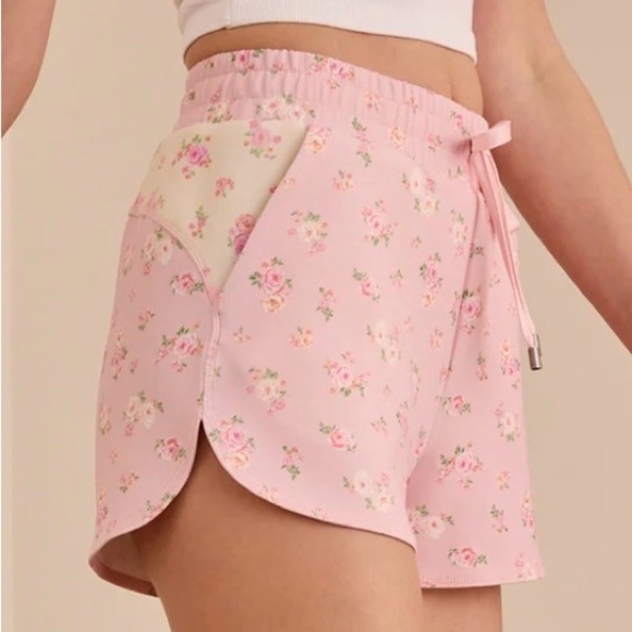 Altar'd State Pants - Altar’d State Supersoft Floral Colorblock Shorts |  NWT